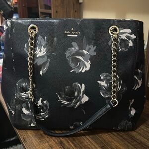 Kate Spade Black and Gray Shoulder Bag with Gold Chain